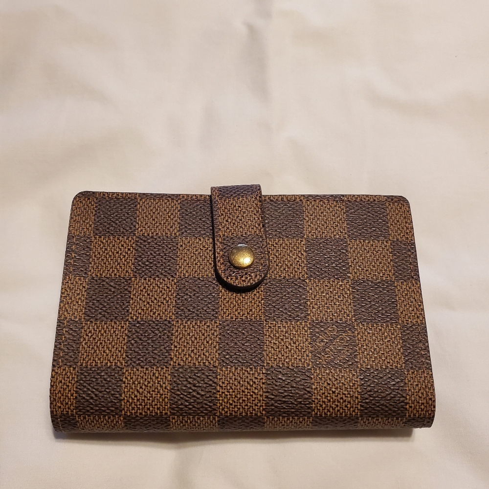 AUTHENTIC LOUIS VUITTON Damier Ebene French Kisslock Wallet